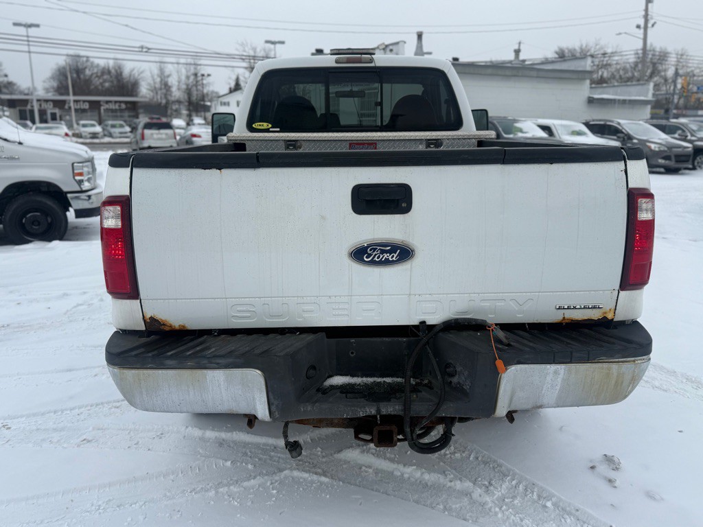 2009 Ford F-350 Image 7