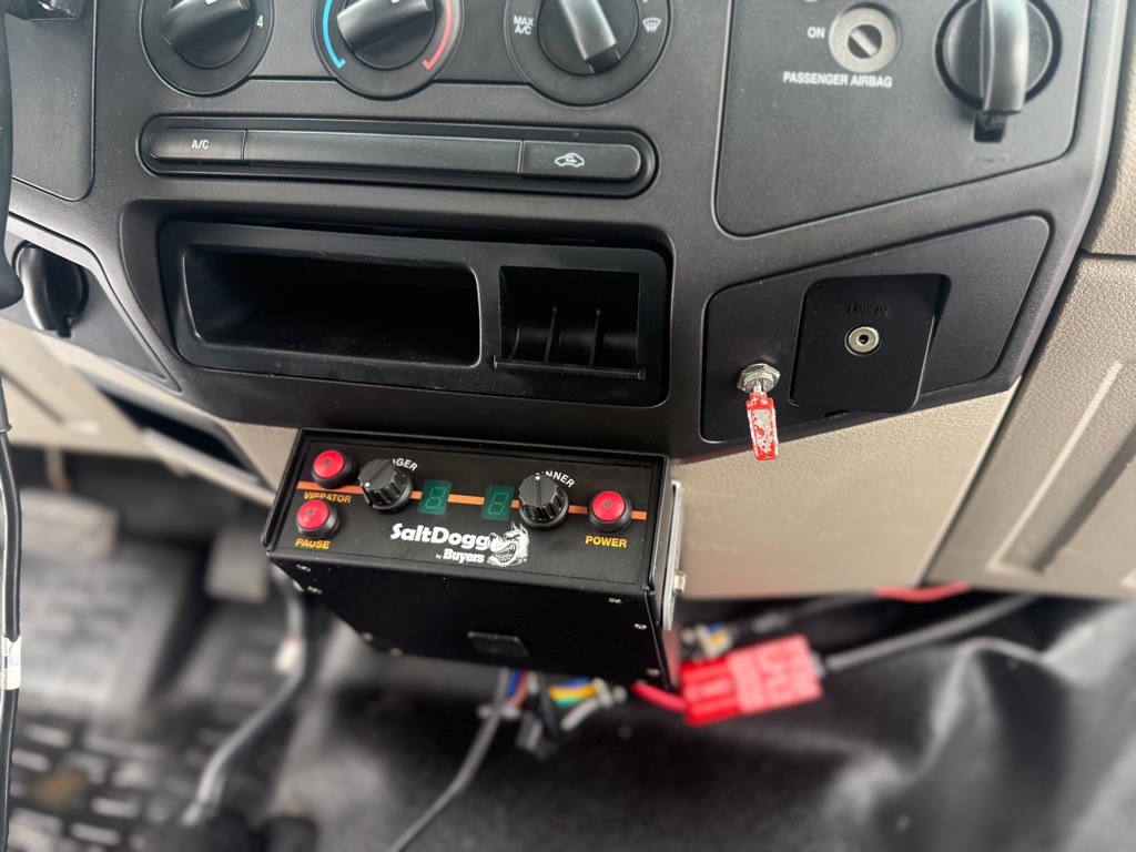 2009 Ford F-350 Image 15