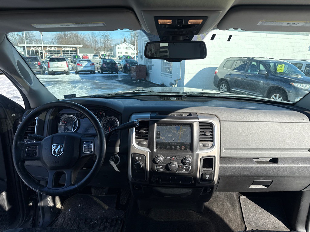 2014 RAM 2500 Image 9