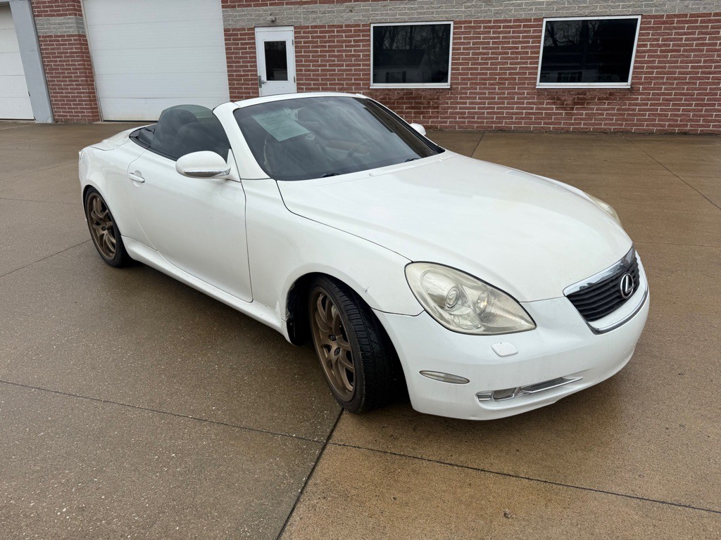 2002 Lexus SC Image 17