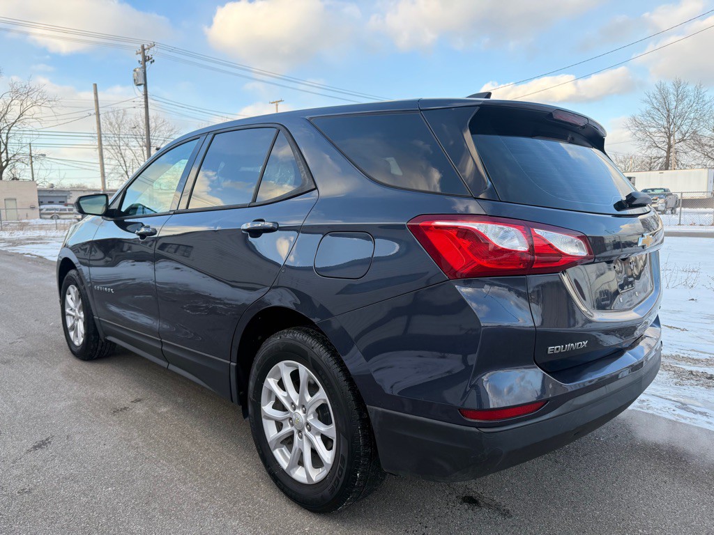 2019 Chevrolet Equinox Image 4