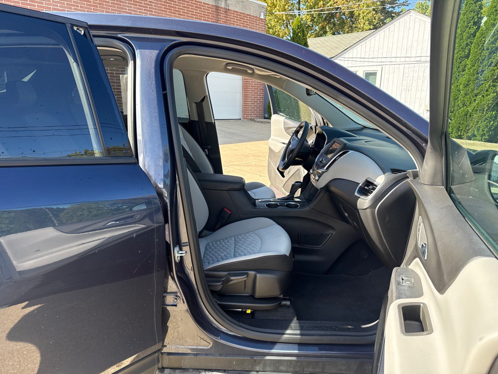 2019 Chevrolet Equinox Image 11