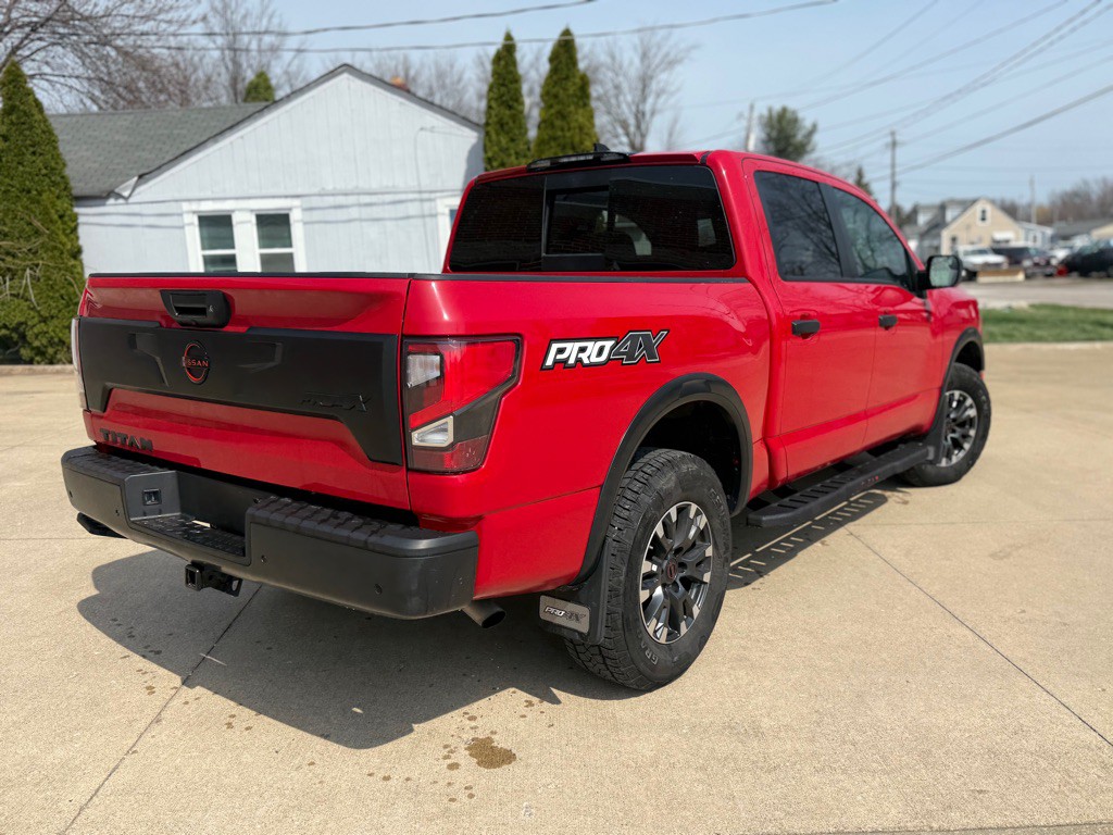 2024 Nissan Titan Image 6