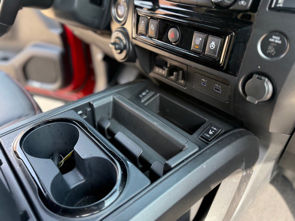 2024 Nissan Titan Image 16