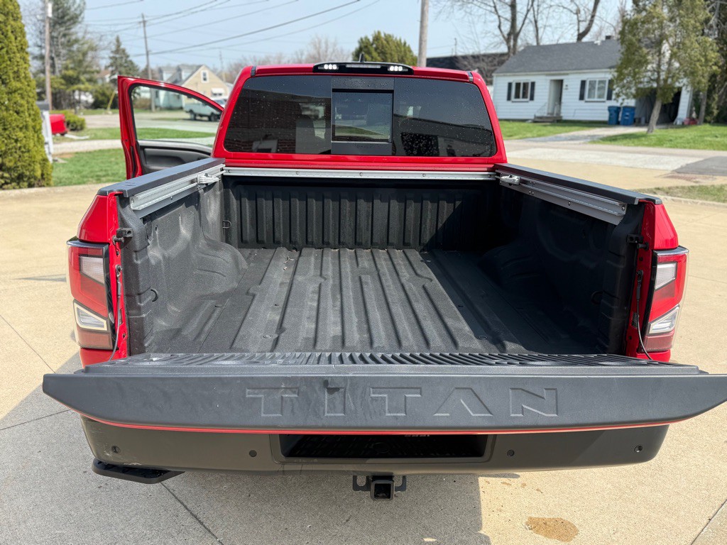 2024 Nissan Titan Image 23