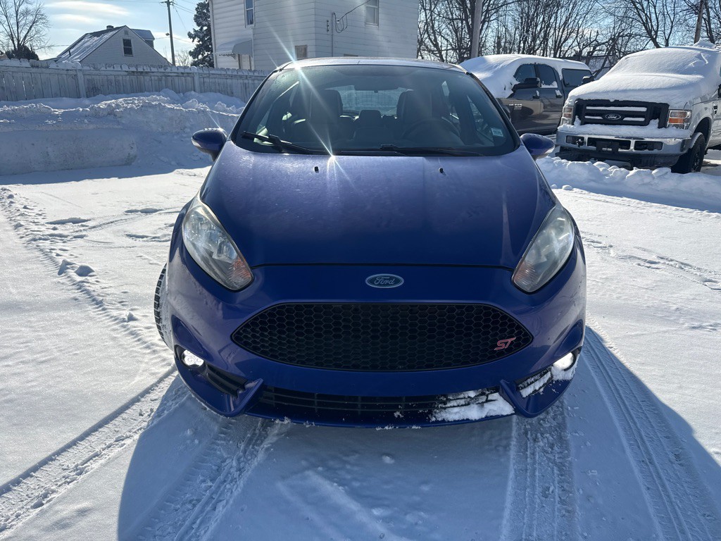 2014 Ford Fiesta Image 2