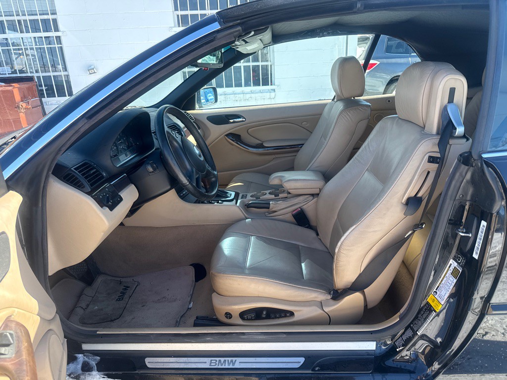 2006 BMW 3 Series Image 9