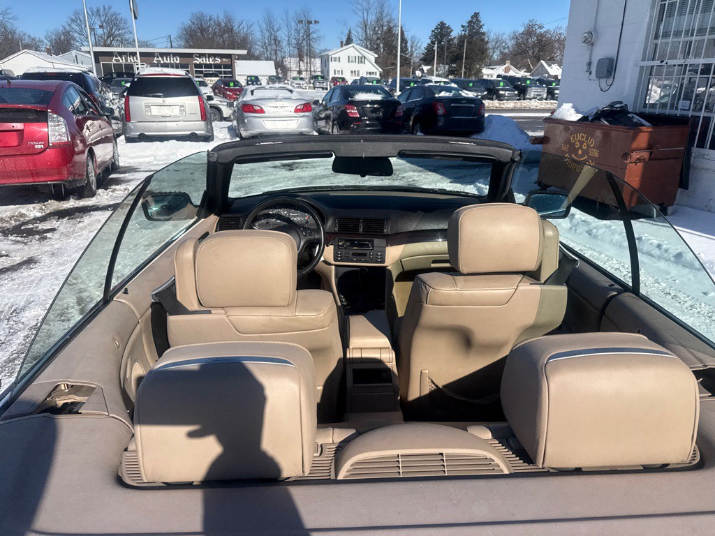 2006 BMW 3 Series Image 16