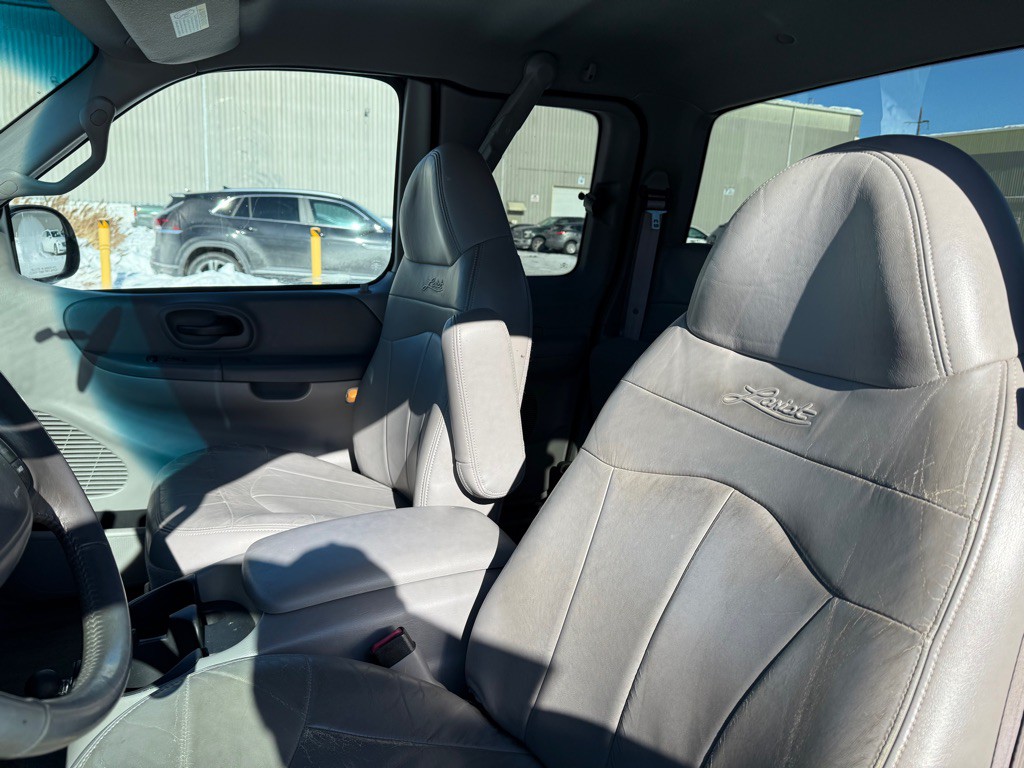 2000 Ford F-150 Image 9