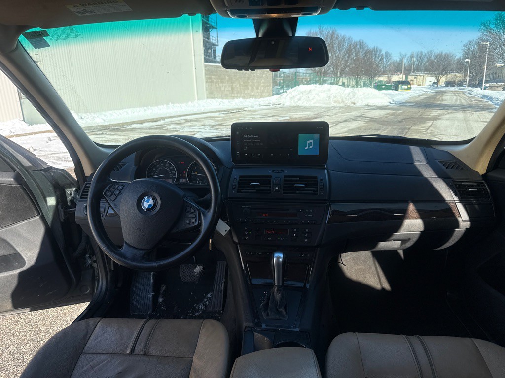 2007 BMW X3 Image 9