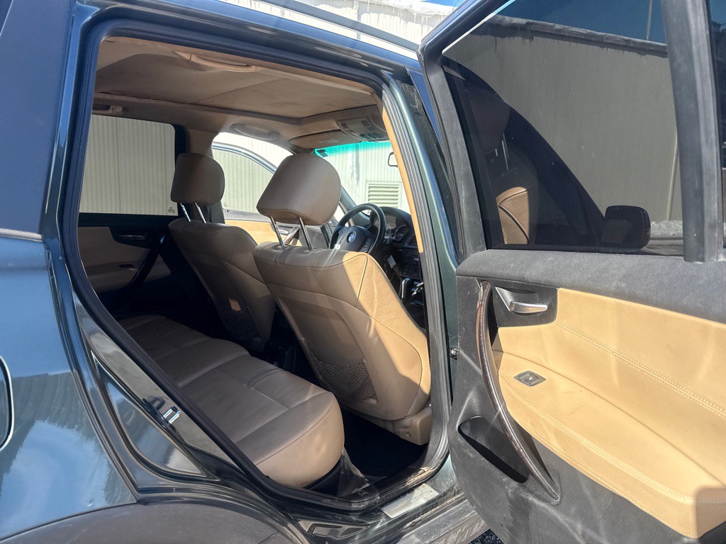 2007 BMW X3 Image 13