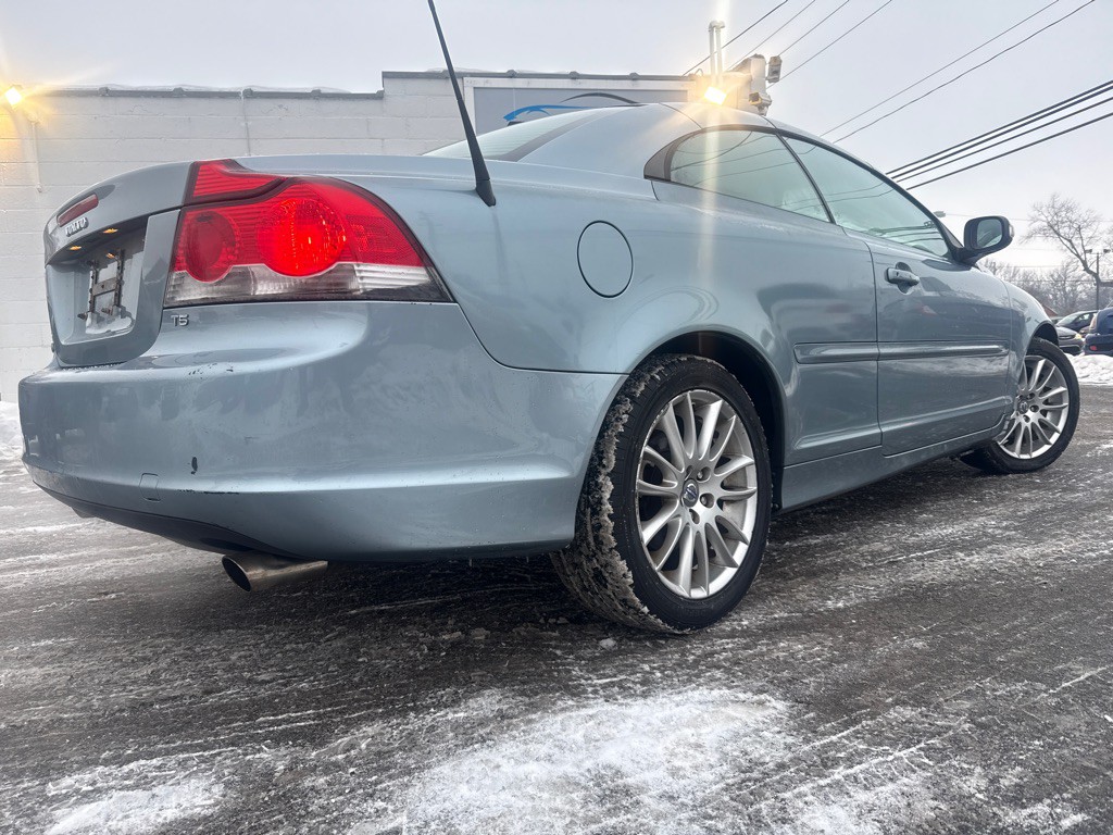 2008 Volvo C70 Image 6