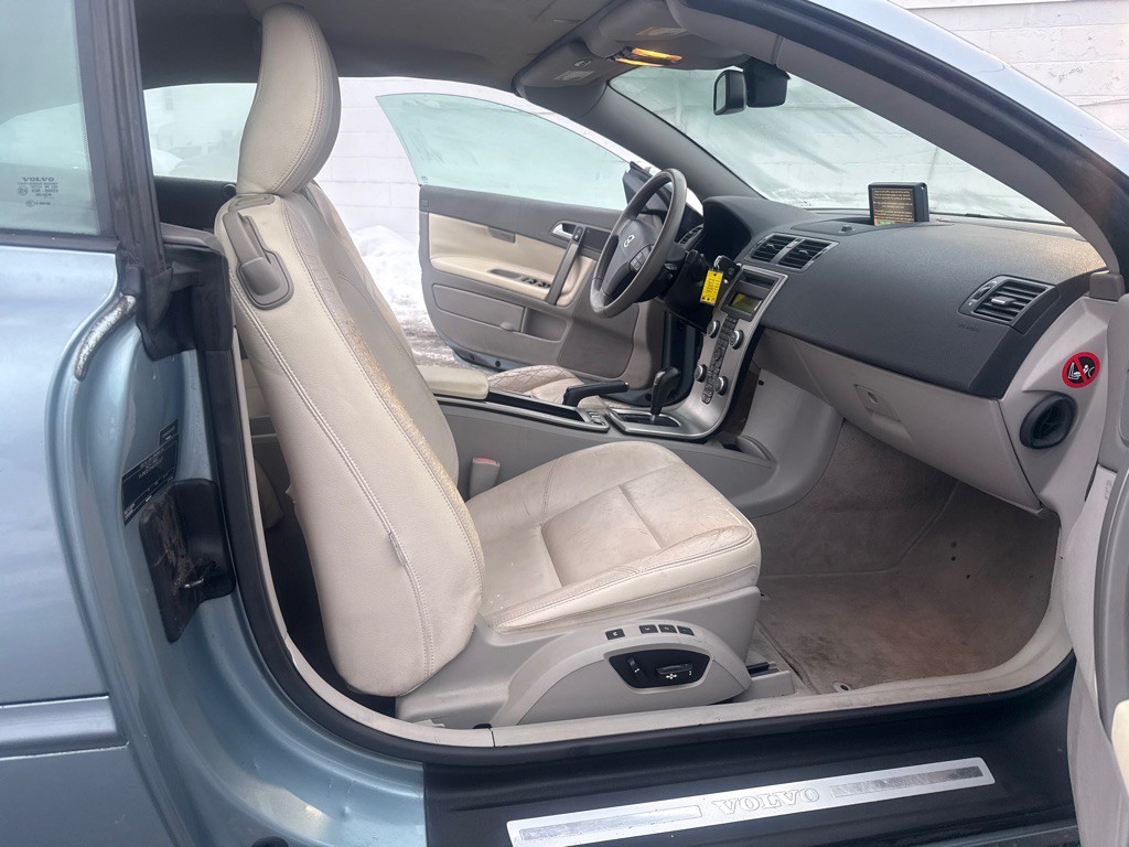 2008 Volvo C70 Image 10