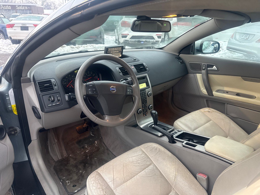 2008 Volvo C70 Image 11
