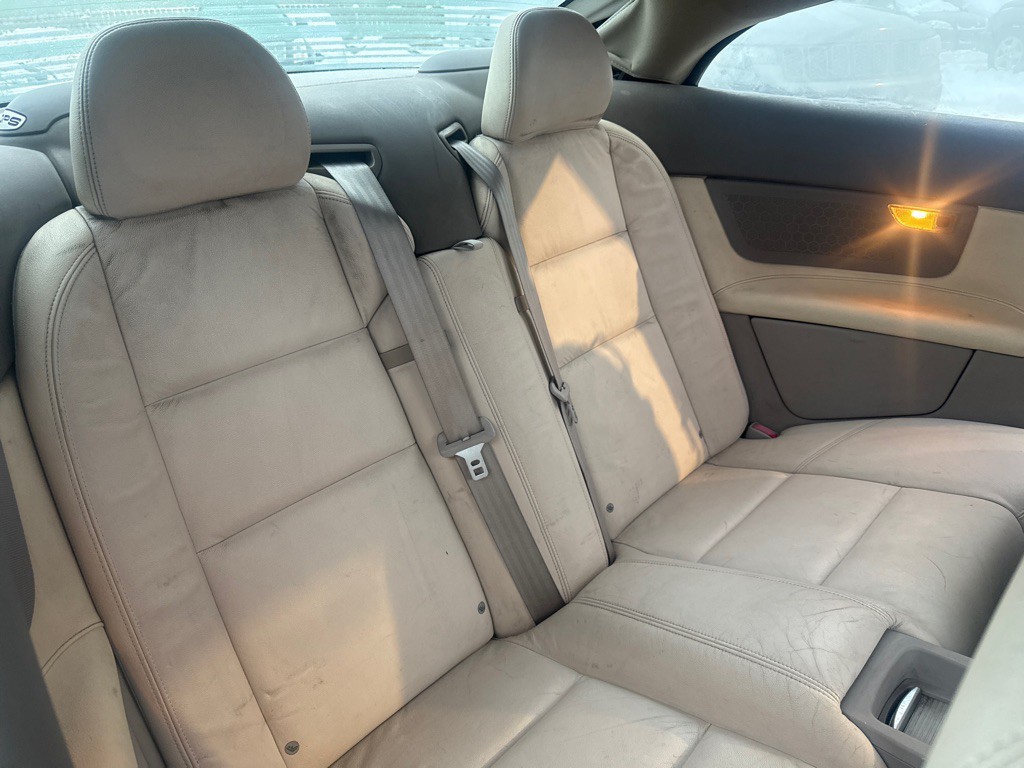 2008 Volvo C70 Image 13