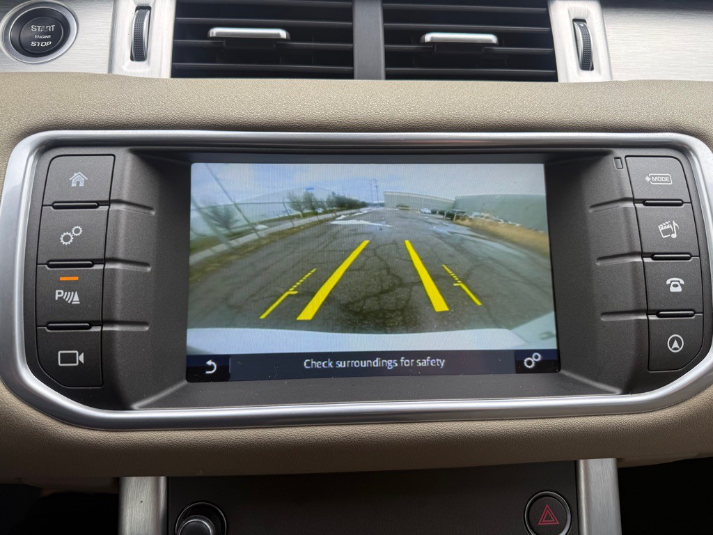 2017 Land Rover Range Rover Evoque Image 16