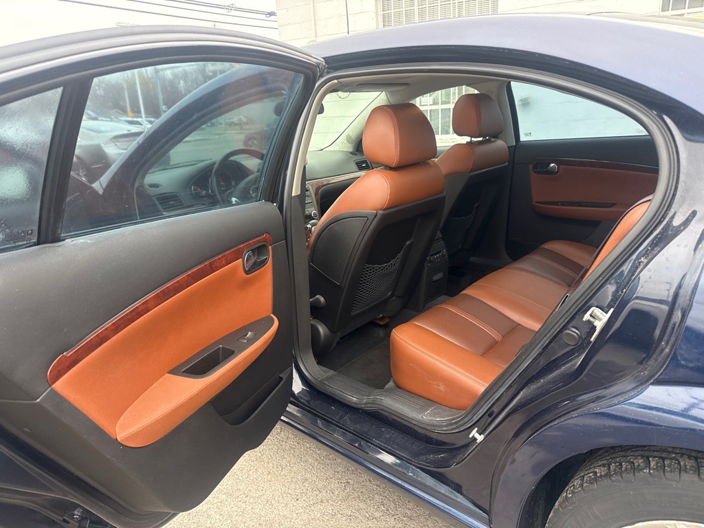 2007 Saturn Aura Image 12