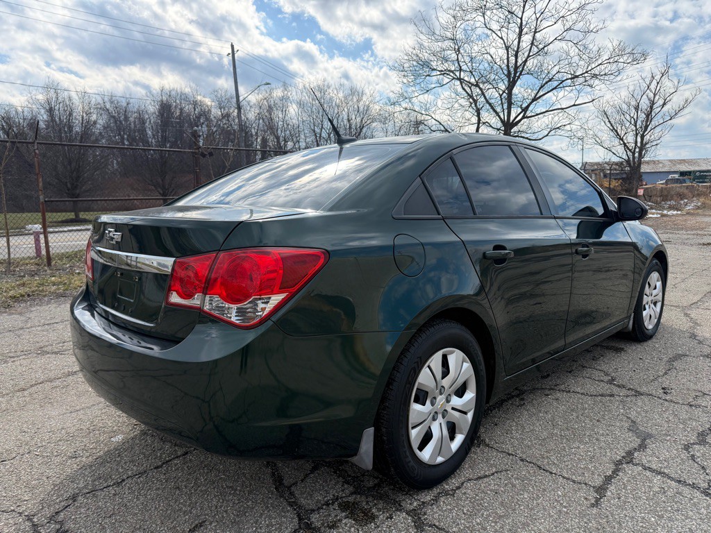 2014 Chevrolet Cruze Image 3