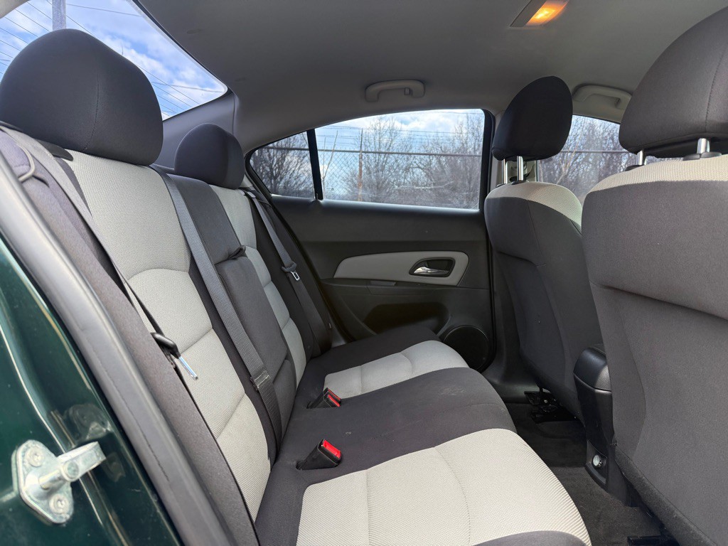 2014 Chevrolet Cruze Image 11