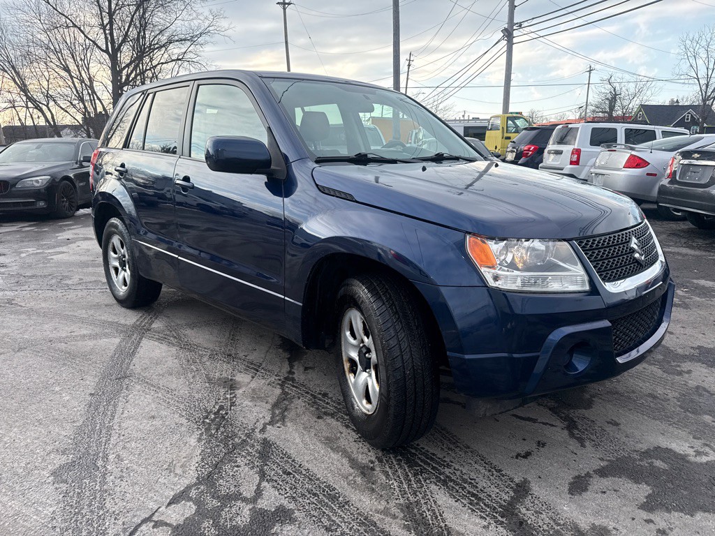 2010 Suzuki Grand Vitara Image 3