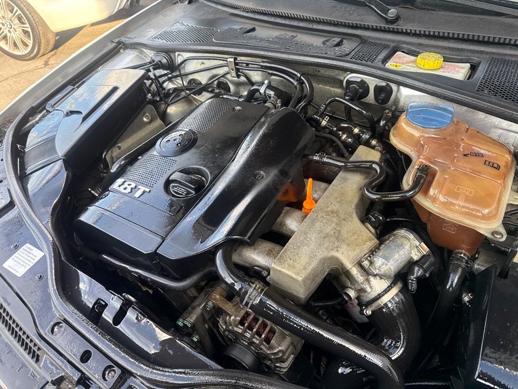 2002 Volkswagen Passat Image 18