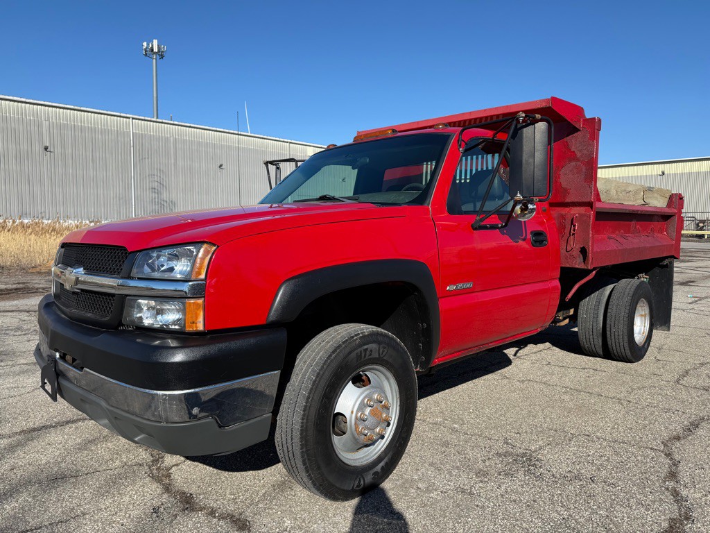 2003 Chevrolet Silverado 1500 Image 7