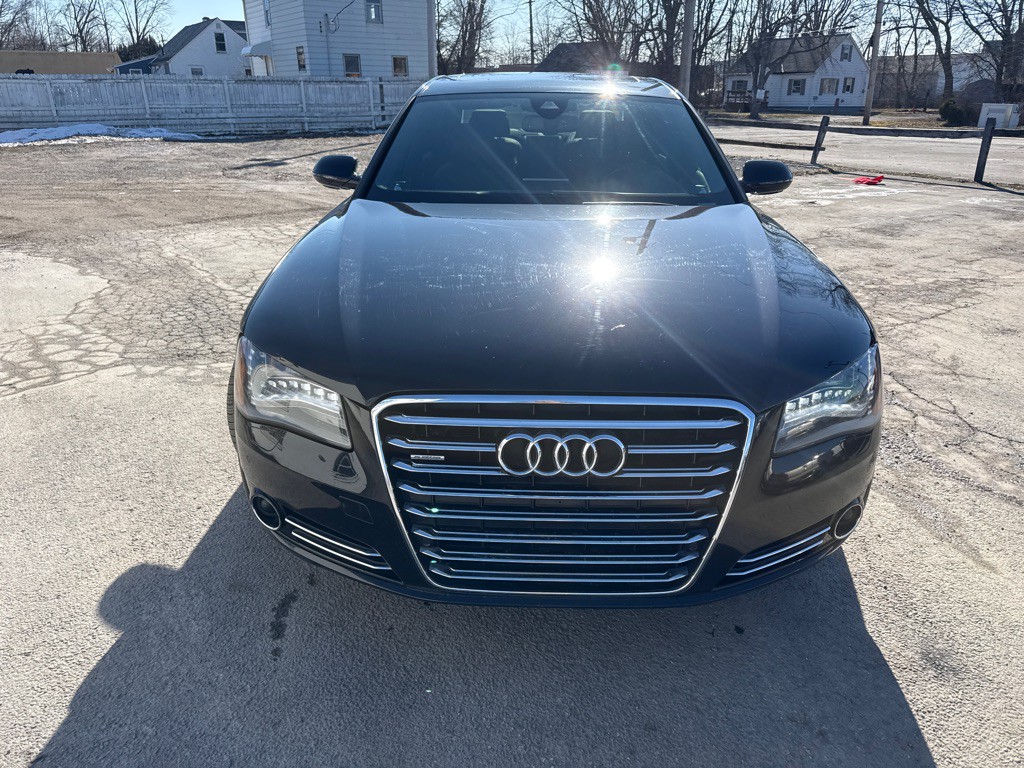 2011 Audi A8 Image 2