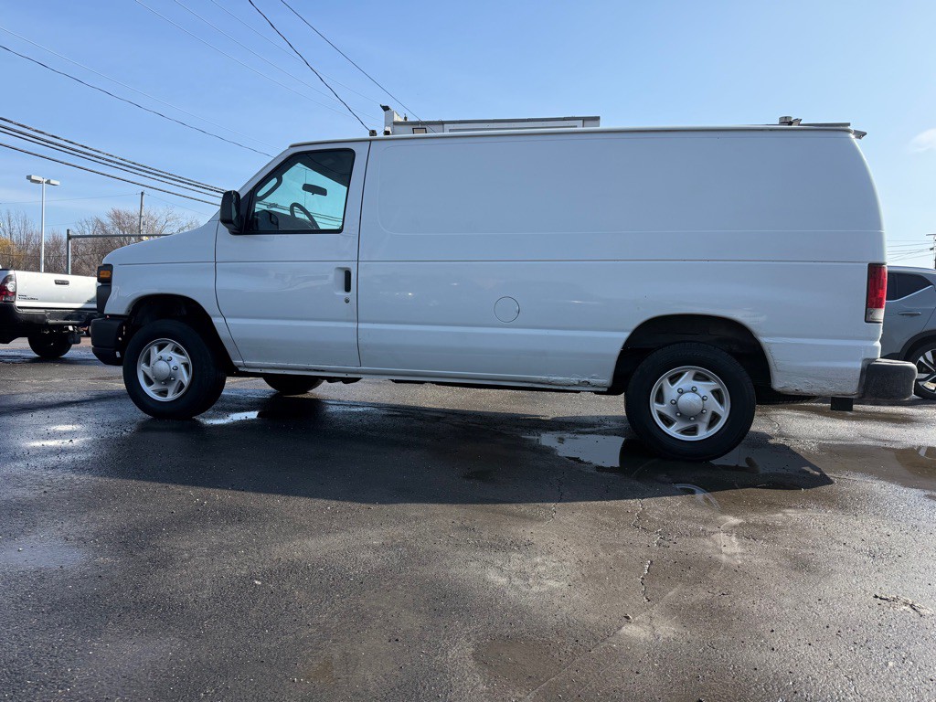 2012 Ford Econoline Image 5