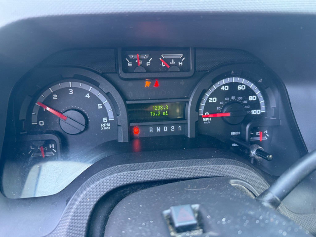 2012 Ford Econoline Image 11