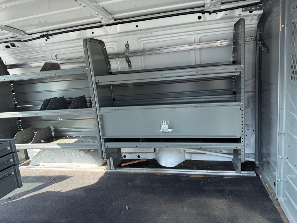 2012 Ford Econoline Image 14