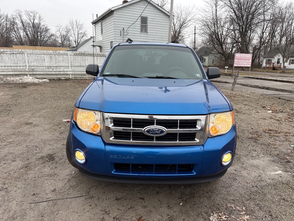 2012 Ford Escape Image 2