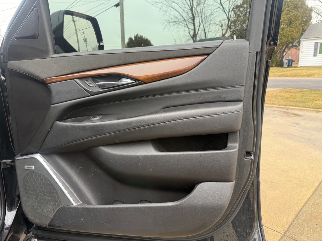 2020 Cadillac Escalade Image 26