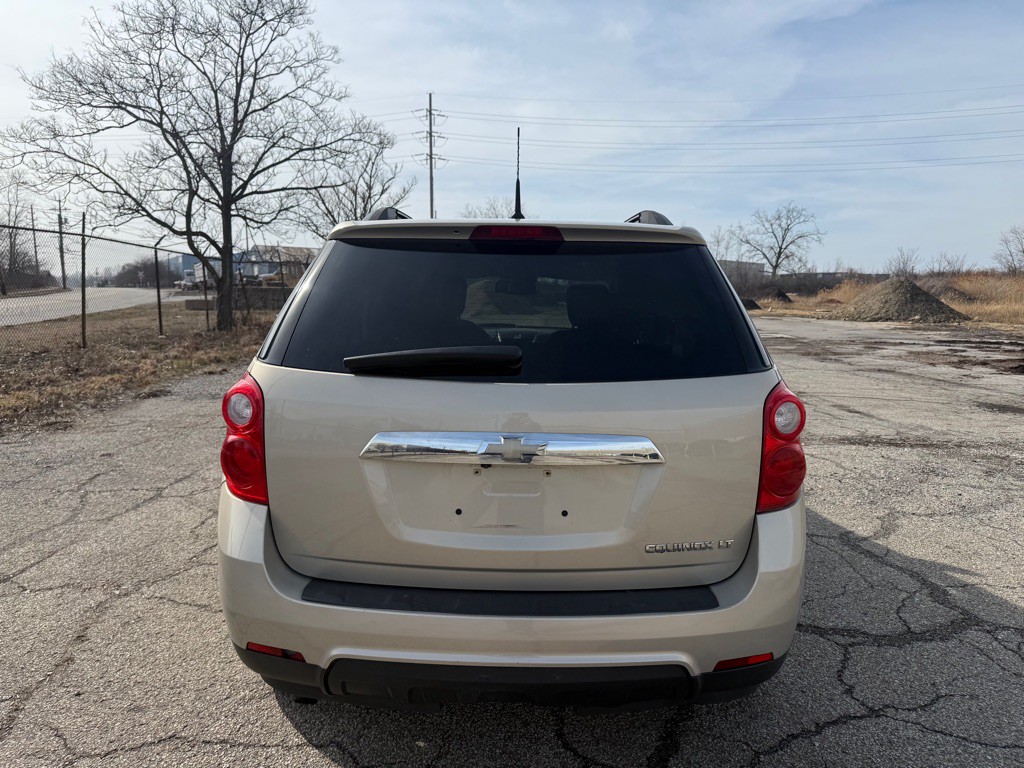 2011 Chevrolet Equinox Image 3