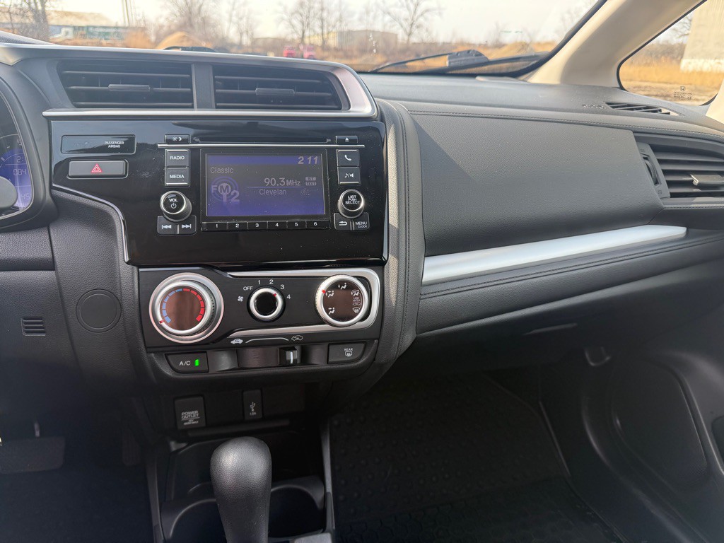 2020 Honda Fit Image 9