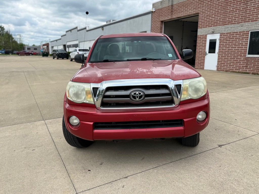 2009 Toyota Tacoma Image 2