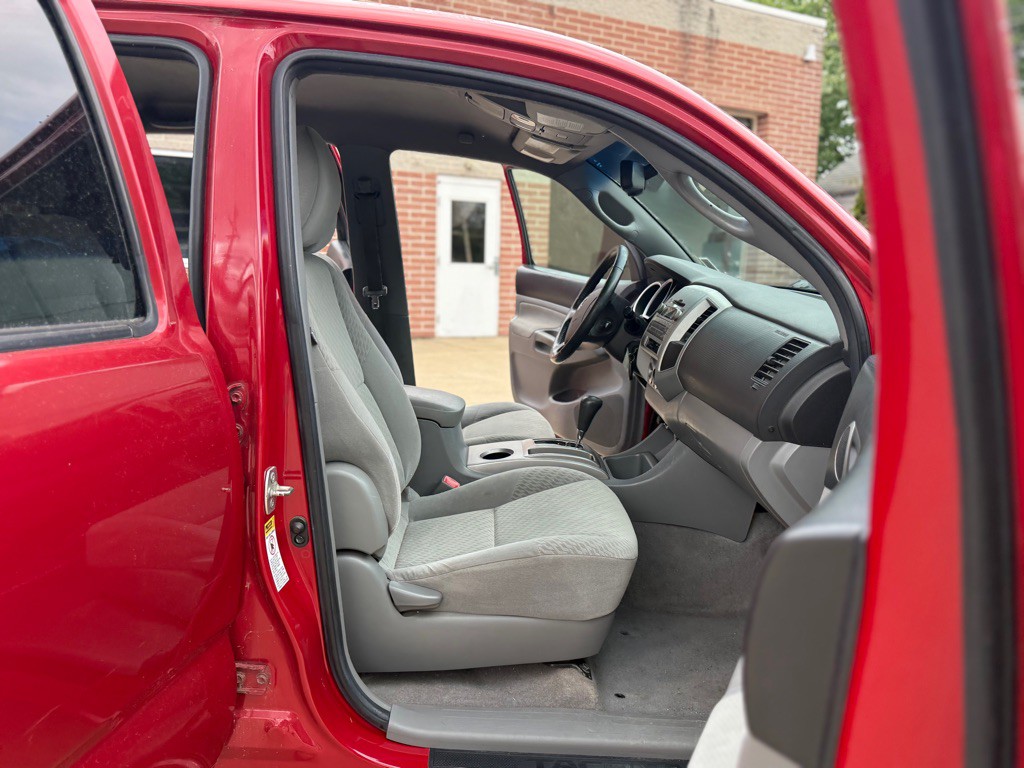 2009 Toyota Tacoma Image 11