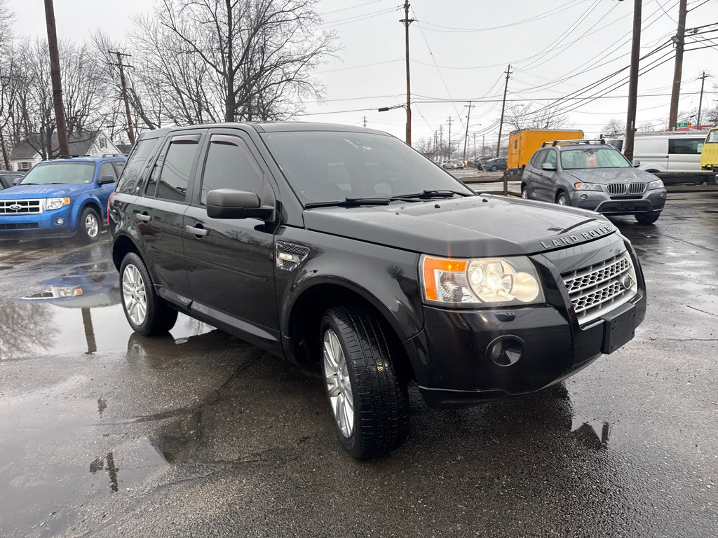 2010 Land Rover LR2 Image 3