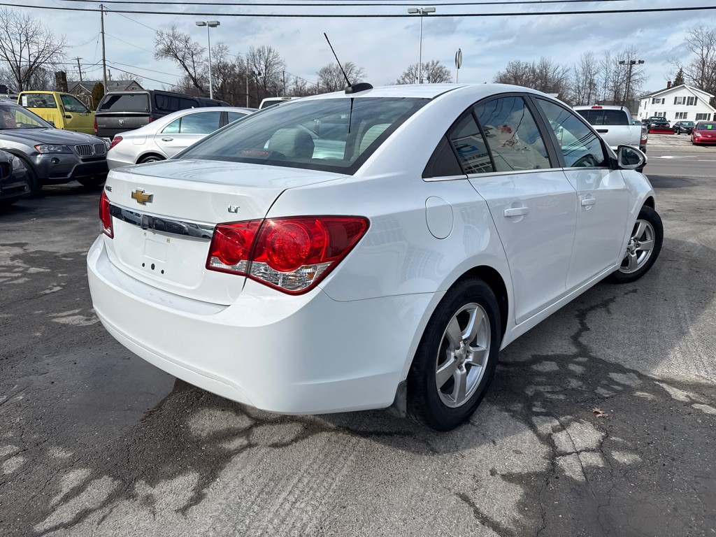 2016 Chevrolet Cruze Image 6