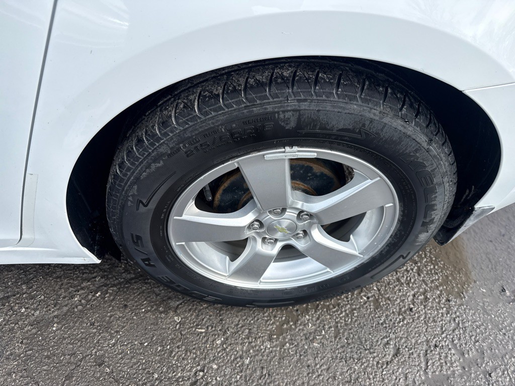 2016 Chevrolet Cruze Image 16