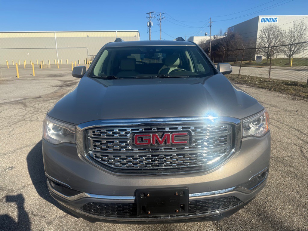 2019 GMC Acadia Image 8