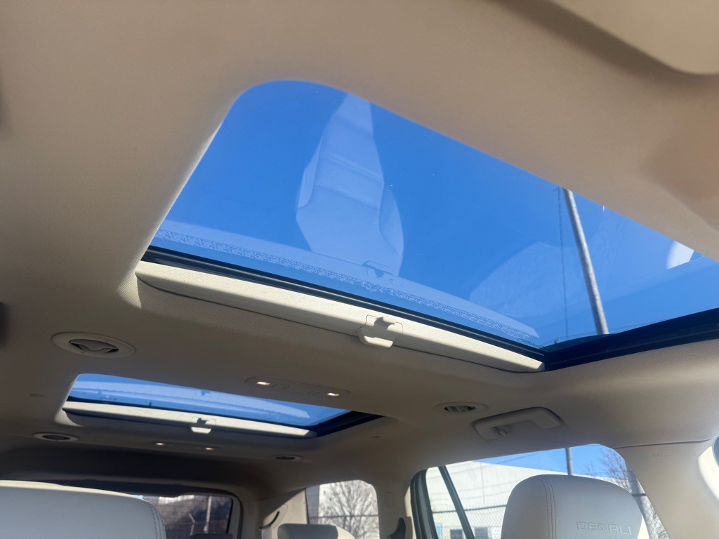 2019 GMC Acadia Image 17