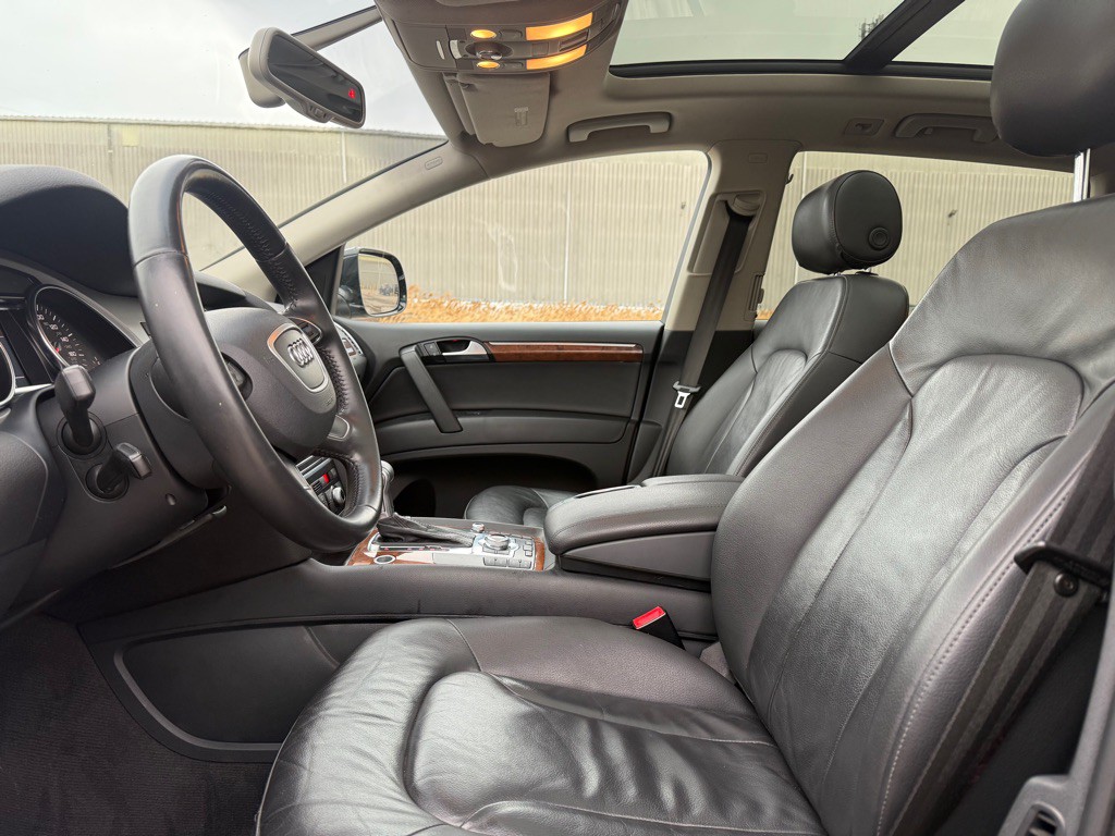 2014 Audi Q7 Image 9