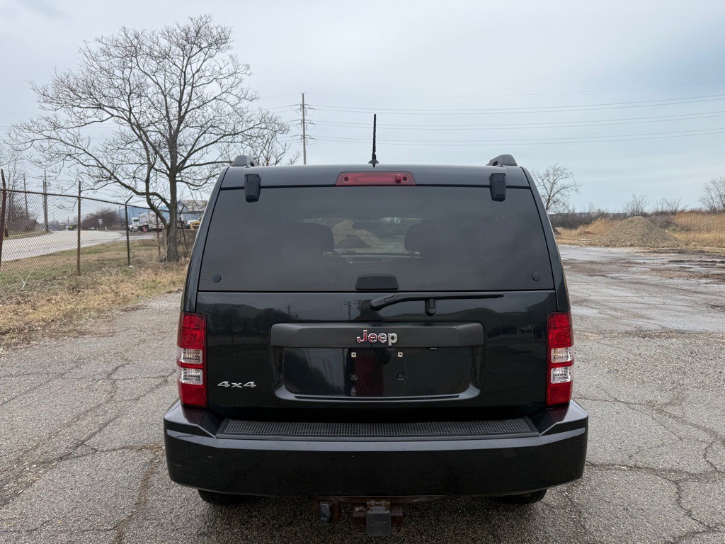 2010 Jeep Liberty Image 4
