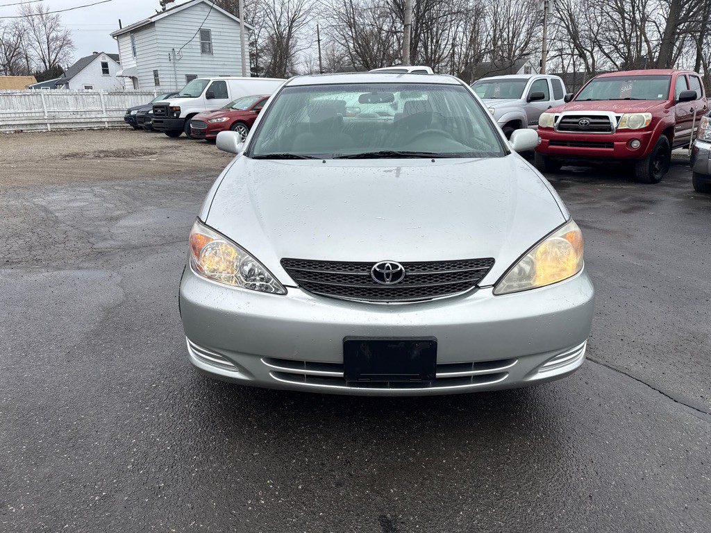 2003 Toyota Camry Image 2