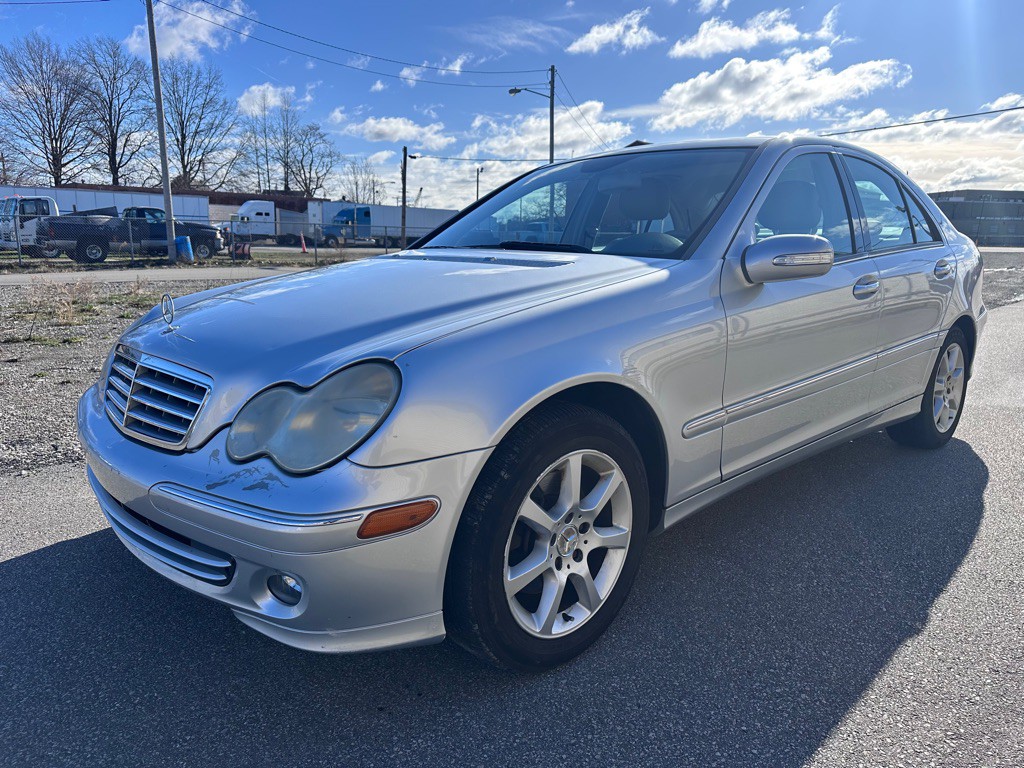 2007 Mercedes-Benz C-Class Image 5