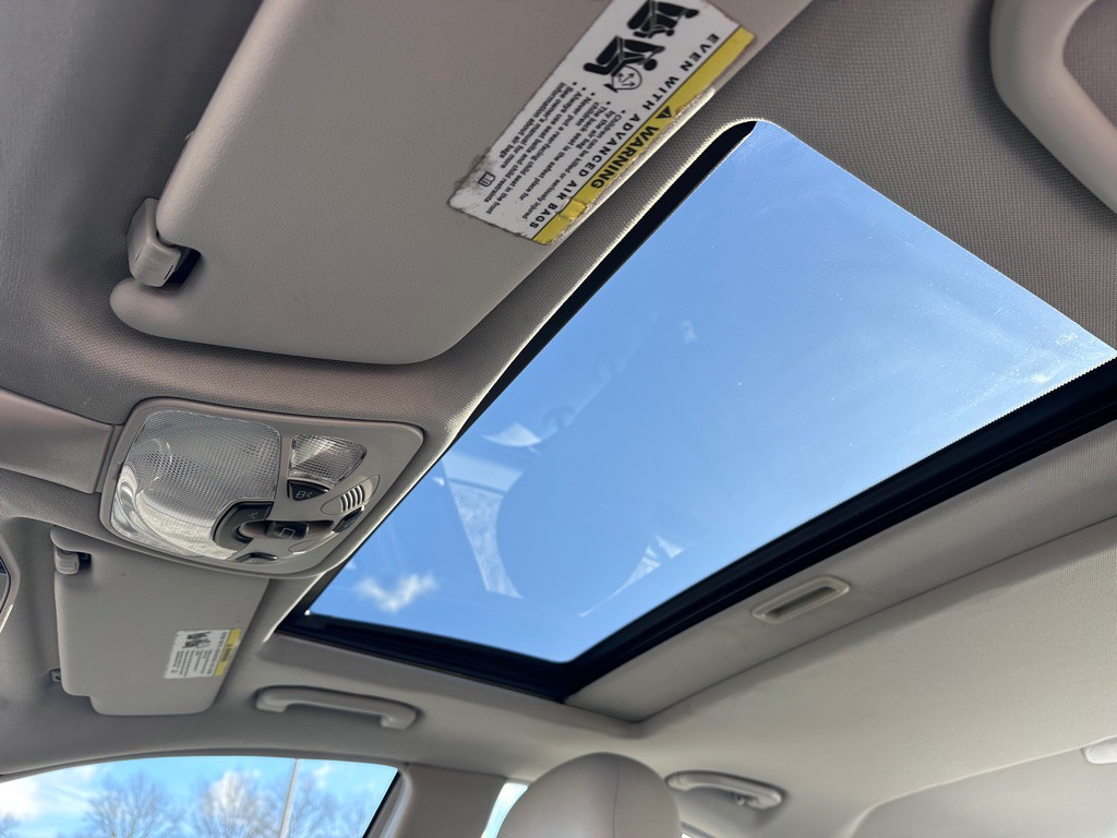 2007 Mercedes-Benz C-Class Image 12