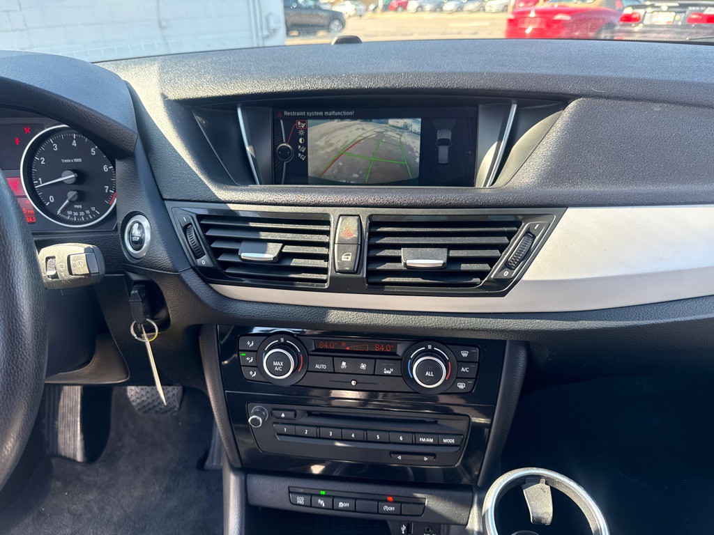 2014 BMW X1 Image 15