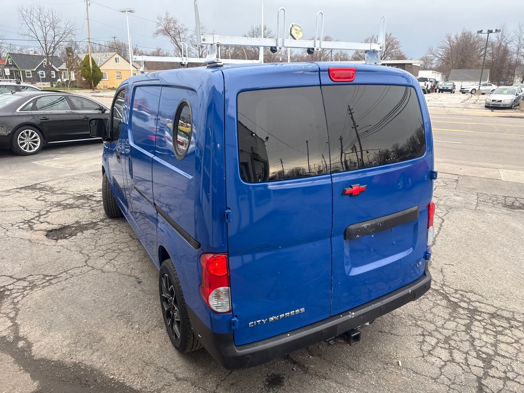 2015 Chevrolet Express Image 8