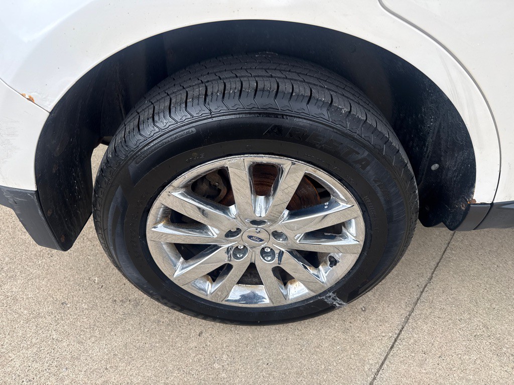 2013 Ford Edge Image 17