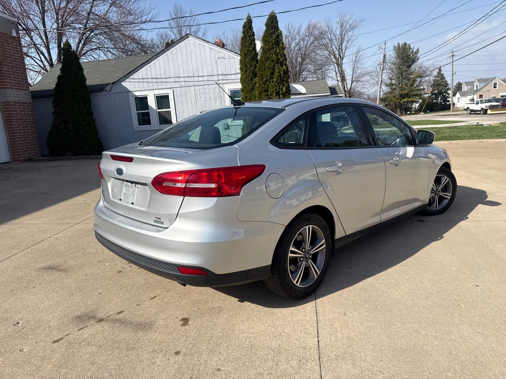 2018 Ford Focus Image 6